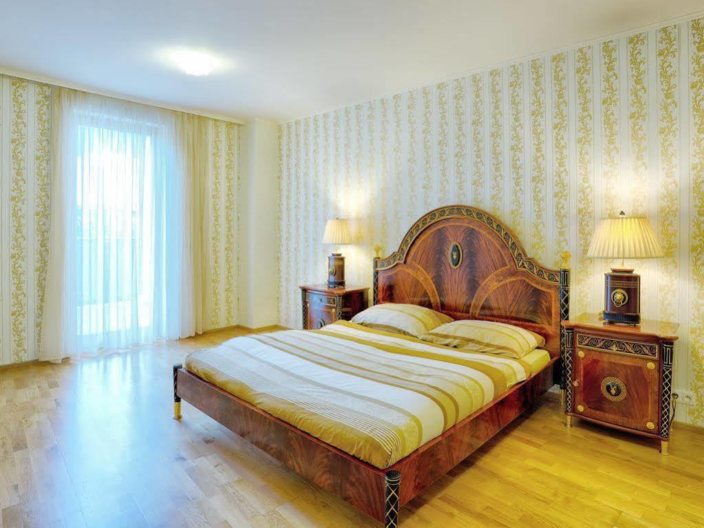 Lyra Apartments Karlovy Vary Dış mekan fotoğraf
