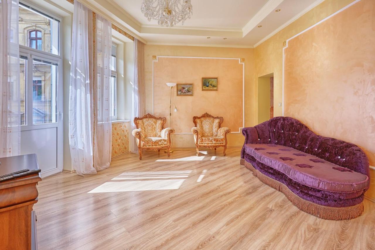 Lyra Apartments Karlovy Vary Dış mekan fotoğraf